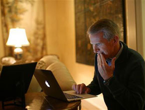 Председателят на Борда на директорите на HP използва MacBook Air