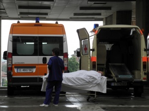 Жена почина пред болницата, след като бе изписана