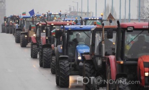 120 трактора на протест в Стара Загора