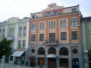 Децата в Шумен се натровили с макарони