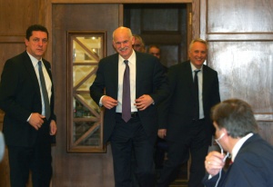 Гърция упорито ще прави референдум