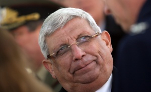 Военните ще работят повече, обезщетенията остават същите