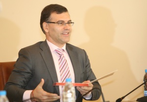 Дянков: Закривам Държавния резерв