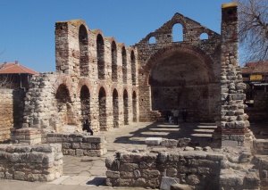 Международна организация ще реставрира храм в Несебър