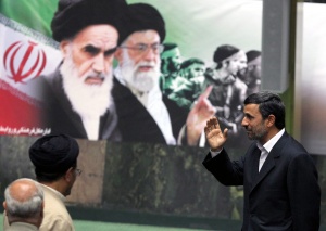 Ахмадинеджад: Западът се страхува от Иран