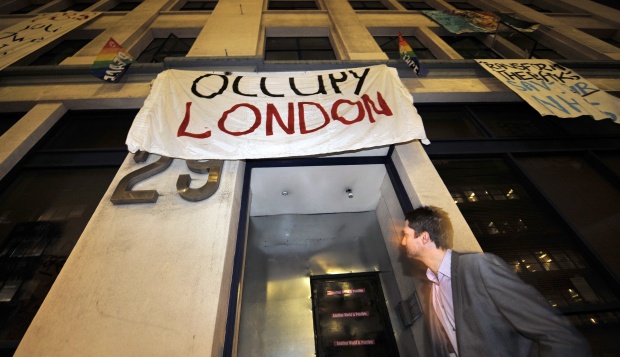"Окупират" и Лондон