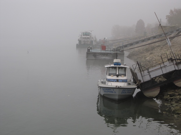 Дунав с рекодно безводие, ще замръзне