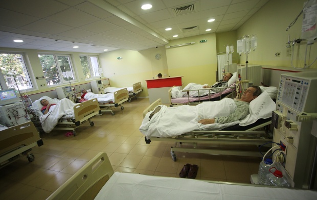 Константинов иска по-големи санкции за болниците