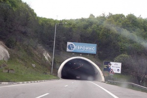 Верижна катастрофа блокира магистрала „Хемус“