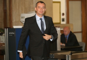 Младенов „освобождава“ затворници в Беларус