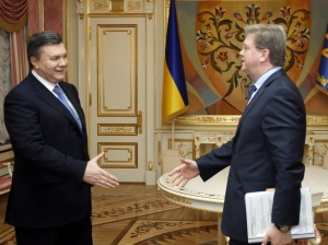 Еврокомисар посети Юлия Тимошенко