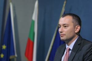 Младенов: ЕС единствена алтернатива за Молдова