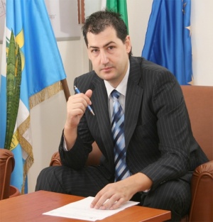 Пловдивският кмет отвръща на чалга удара по празниците