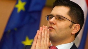 Режат Сърбия за ЕС заради Косово