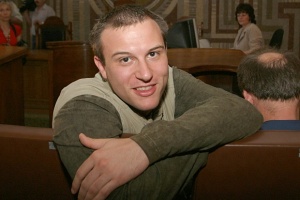 Стоянов намекна, че „бомбата“ е дело на Сидеров