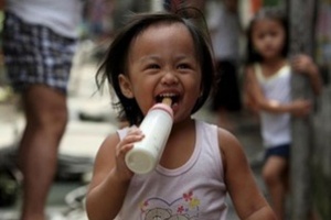 Произвеждат токсично мляко в Китай