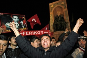 Кюрдите призовават към бунт в Турция
