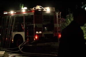 Автомобил горя и във Враца