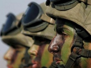 Българските войници се връщат от Босна