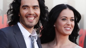 Кейти Пери възпява развода си