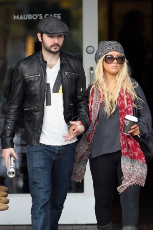 Кристина Агилера се чувства добре... дебела