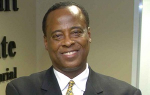 Лекарят на Майкъл Джексън отново в съда