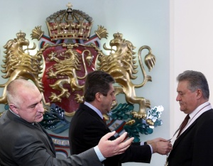 Марин върна медала от Първанов на Бойко