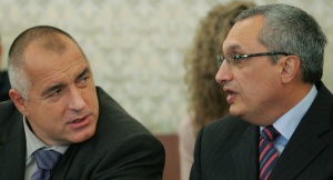 Костов: Премиерът да чете по 200 стр. на ден