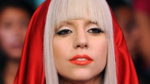 Лейди Гага има 18 милиона „Туитър“ чудовища“
