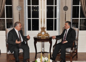 Турция осъди остро приемането на закона за геноцида във Франция