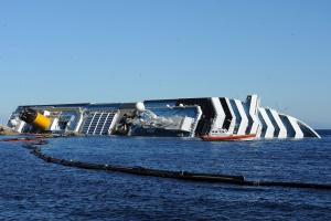 Съдбата на „Коста Конкордия" неясна