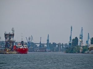Затвориха пристанище Варна