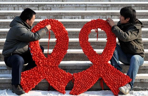 СПИН погубил 28 000 китайци през 2011 г.