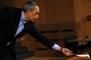 Костов „бесен“ заради бездействието по случая „Мирослава“