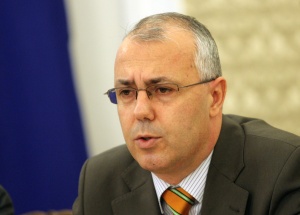 Вучков ще убеждава ЕК, че общините могат да правят дарения на МВР