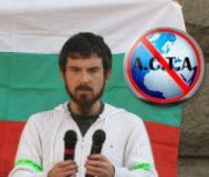 Съорганизатор на протеста: ACTA приравнява фалшификат и споделяне