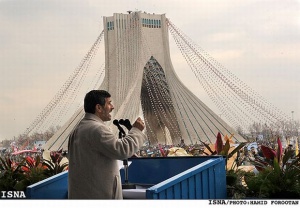 Иран обеща да не капитулира пред Запада