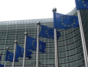 Европейският парламент иска да освободи честоти за бърз мобилен интернет