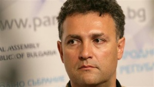 Николов: Да се криминализират кражбите на парно