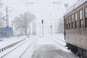 Влак отнесе каруца в Сливенско