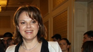Скандалният шеф на Здравната каса Нели Нешева подаде оставка