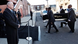 Погребаха поп легендата Уитни Хюстън край Ню Йорк