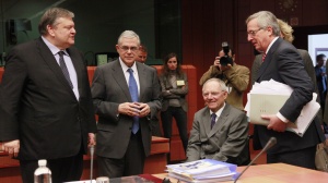 Еврогрупата отново решава съдбата на Гърция