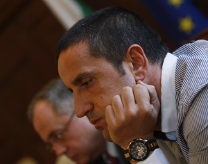 Харизанов има и условна присъда за изнудване