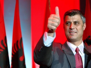 Сърбия пое към ЕС, като практически „призна“ Косово