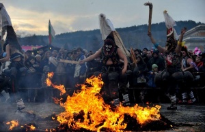 Днес е Сирни заговезни