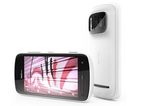 Nokia 808 PureView предлага камера с невиждана резолюция