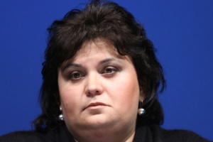 Фидосова: Никакви бонуси за висшата администрация