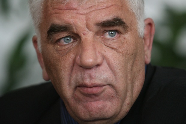 Танов обвинен за разгласяване на класифицирана информация