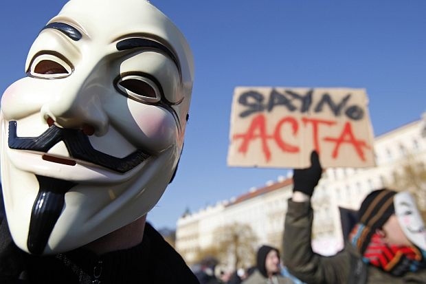 И Словения се отказва от ACTA